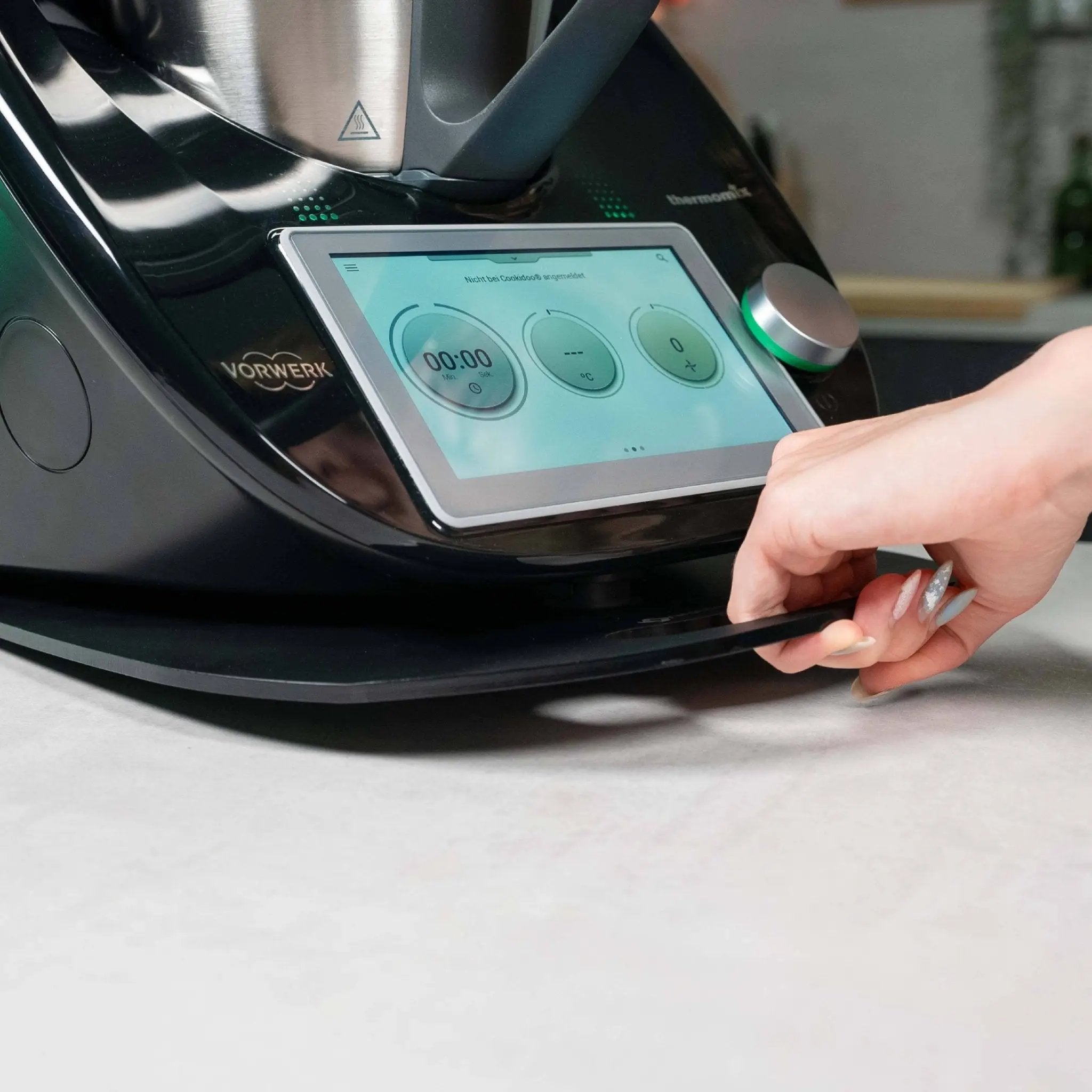 EasySlider® | Mattschwarz | Gleitbrett aus Acrylglas für Thermomix TM6, TM5 - Wundermix GmbH